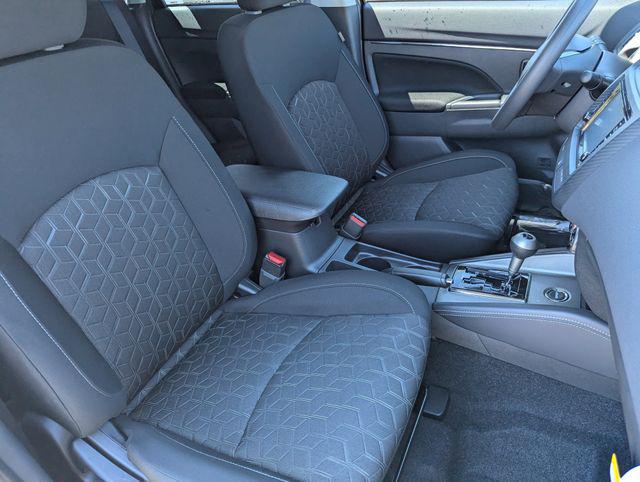 2025 Mitsubishi Outlander Sport 2.0 ES AWC