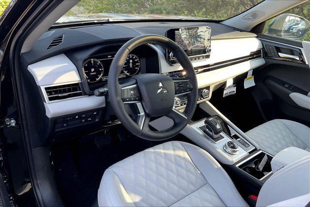 2025 Mitsubishi Outlander PHEV SEL Platinum Edition
