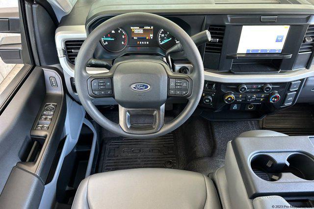 2025 Ford F-350 XL