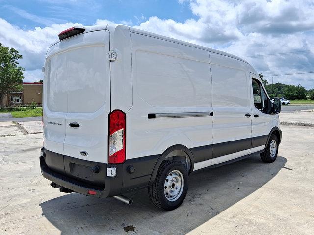 2025 Ford Transit Cargo Van T-250 148" Med Rf 9070 GVWR RWD