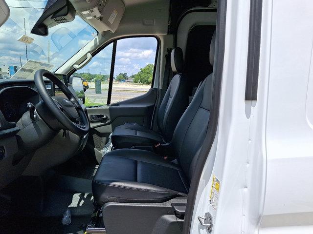 2025 Ford Transit Cargo Van T-250 148" Med Rf 9070 GVWR RWD