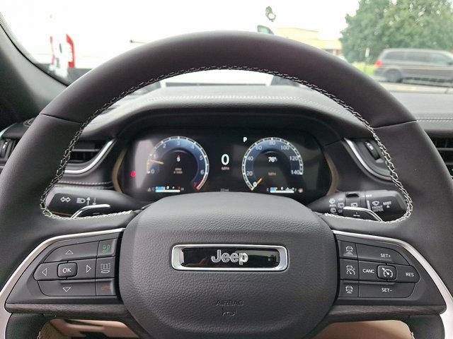 2025 Jeep Grand Cherokee L Limited 4x4