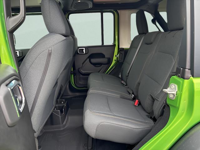 2025 Jeep Wrangler 4-Door Willys 4x4