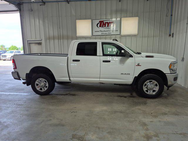 2022 RAM 2500 Tradesman Crew Cab 4x4 64 Box