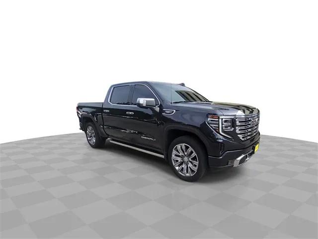 2023 GMC Sierra 1500 4WD Crew Cab Short Box Denali