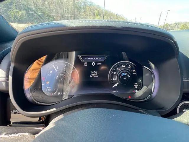 2025 Ram 3500 Limited Crew Cab 4x4 8' Box