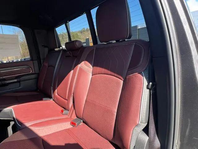 2025 Ram 3500 Limited Crew Cab 4x4 8' Box