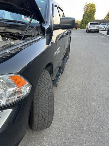 2018 RAM 1500 Express Crew Cab 4x4 57 Box