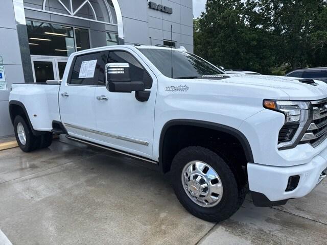 2024 Chevrolet Silverado 3500HD 4WD Crew Cab Long Bed High Country