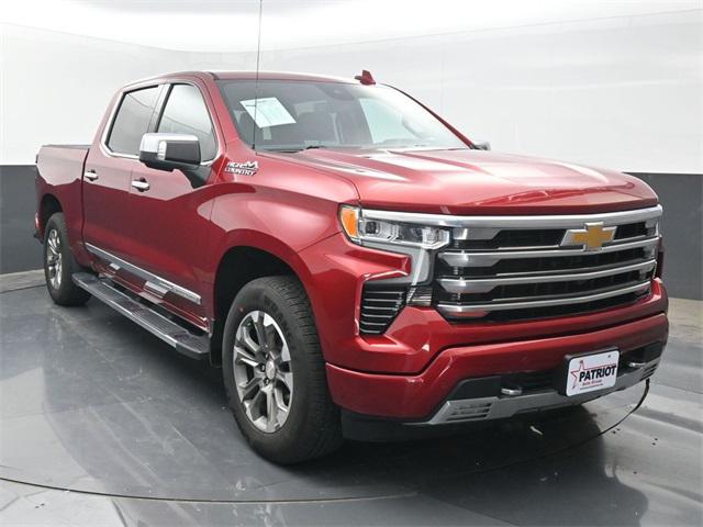 2023 Chevrolet Silverado 1500 4WD Crew Cab Short Bed High Country