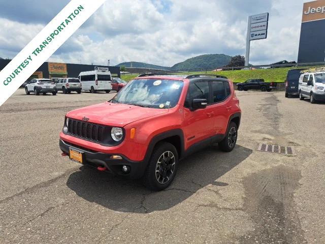 2023 Jeep Renegade Trailhawk 4x4