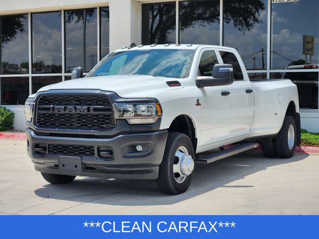 2023 RAM 3500 Tradesman Crew Cab 4x4 8 Box