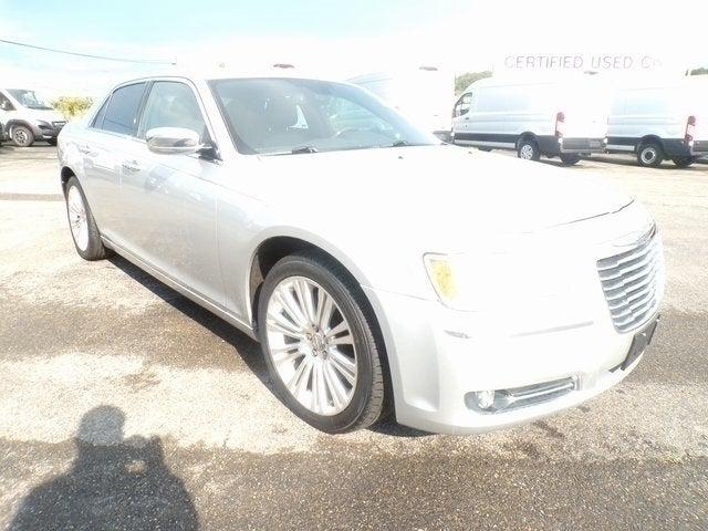 2011 Chrysler 300C Base