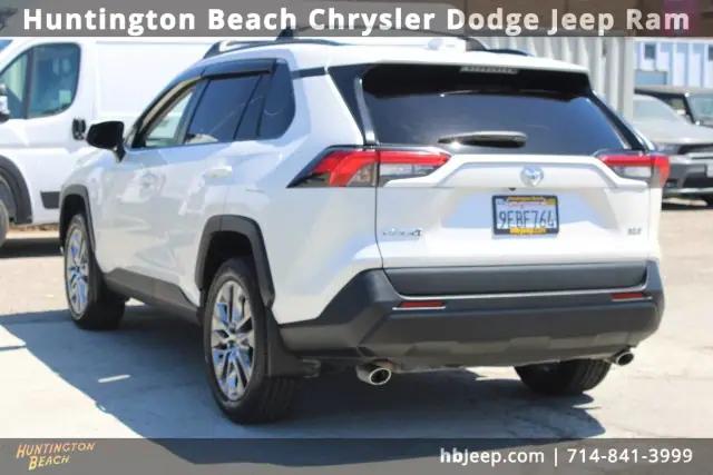 2022 Toyota RAV4 XLE Premium 2022 Toyota RAV4 XLE Premium