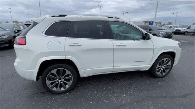 2019 Jeep Cherokee Overland 4x4 2019 Jeep Cherokee Overland 4x4