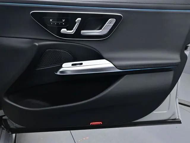 2026 Mercedes-Benz E 350 E 350