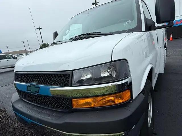 2025 Chevrolet Express Cutaway Work Van