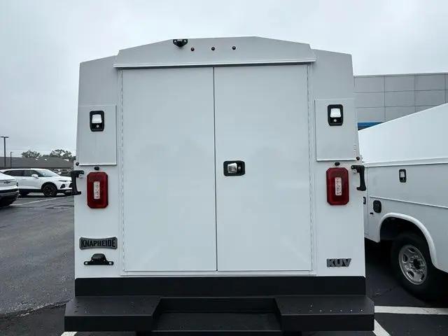 2025 Chevrolet Express Cutaway Work Van