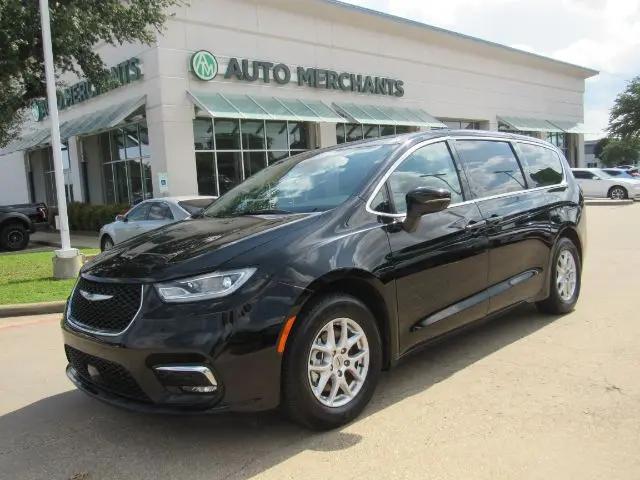 2024 Chrysler Pacifica Touring L for sale in Plano, TX