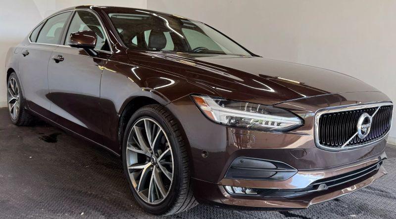 2018 Volvo S90 T5 Momentum
