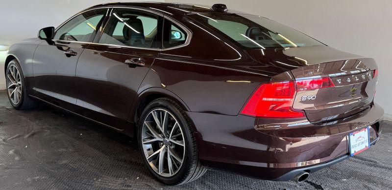 2018 Volvo S90 T5 Momentum