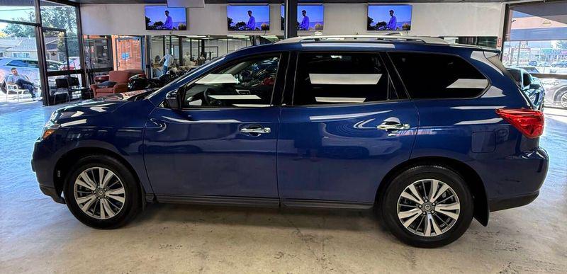 2020 Nissan Pathfinder S 2WD