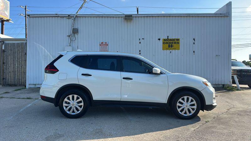 2020 Nissan Rogue S FWD