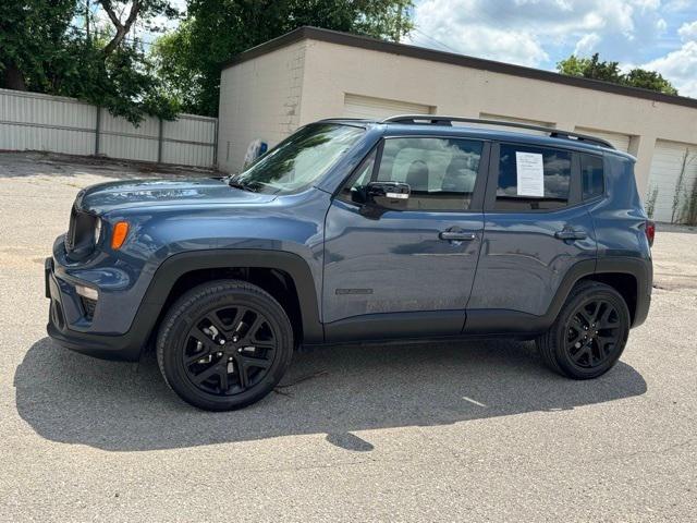 2022 Jeep Renegade Altitude 4x4