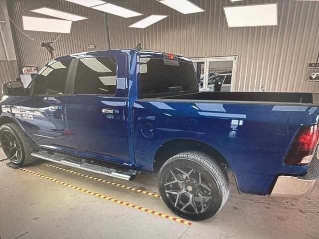 2017 RAM 1500 Lone Star Crew Cab 4x2 57 Box