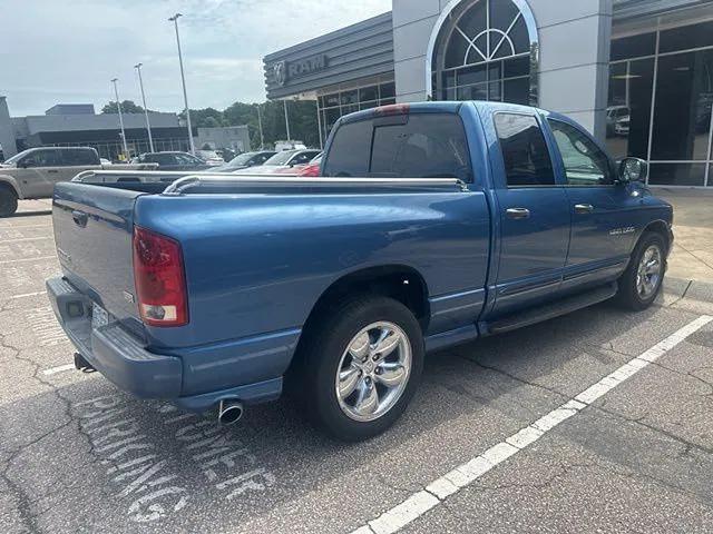 2004 Dodge Ram 1500 SLT/Laramie