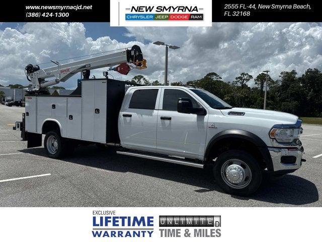 2024 RAM Ram 5500 Chassis Cab RAM 5500 TRADESMAN CHASSIS CREW CAB 4X4 84 CA 2024 RAM Ram 5500 Chassis Cab RAM 5500 TRADESMAN CHASSIS CREW CAB 4X4 84 CA