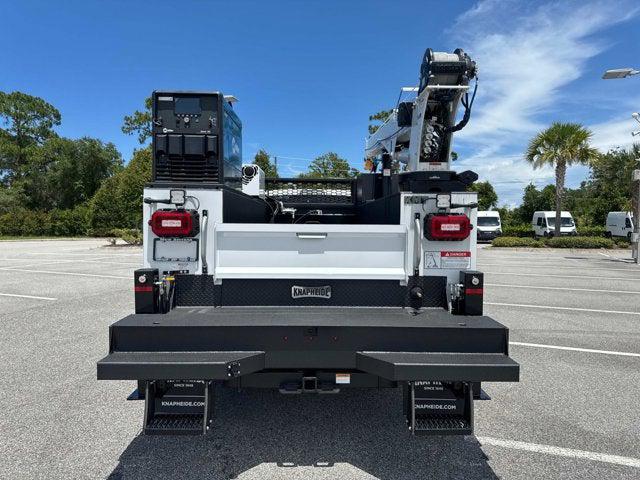 2024 RAM Ram 5500 Chassis Cab RAM 5500 TRADESMAN CHASSIS CREW CAB 4X4 84 CA 2024 RAM Ram 5500 Chassis Cab RAM 5500 TRADESMAN CHASSIS CREW CAB 4X4 84 CA