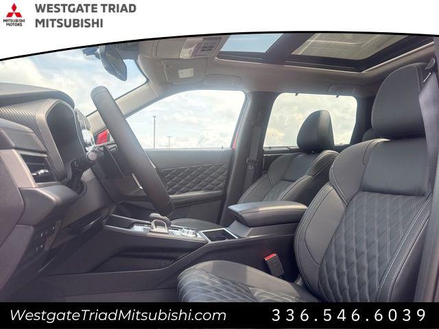 2025 Mitsubishi Outlander PHEV SEL S-AWC