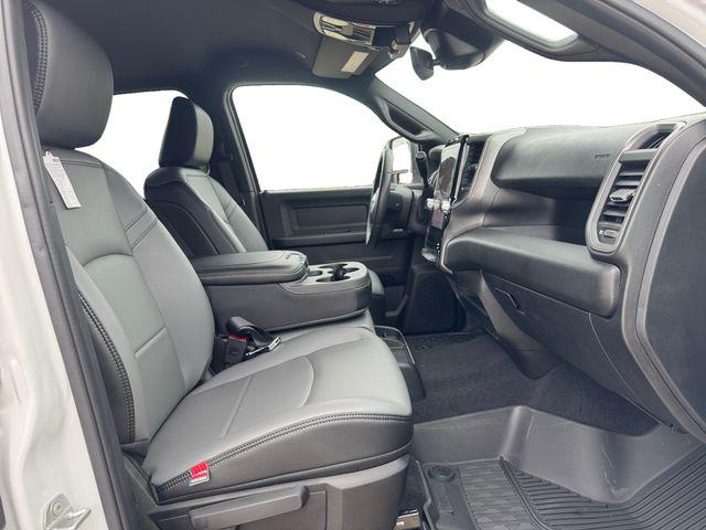 2025 Ram 2500 Tradesman Crew Cab 4x4 6'4" Box