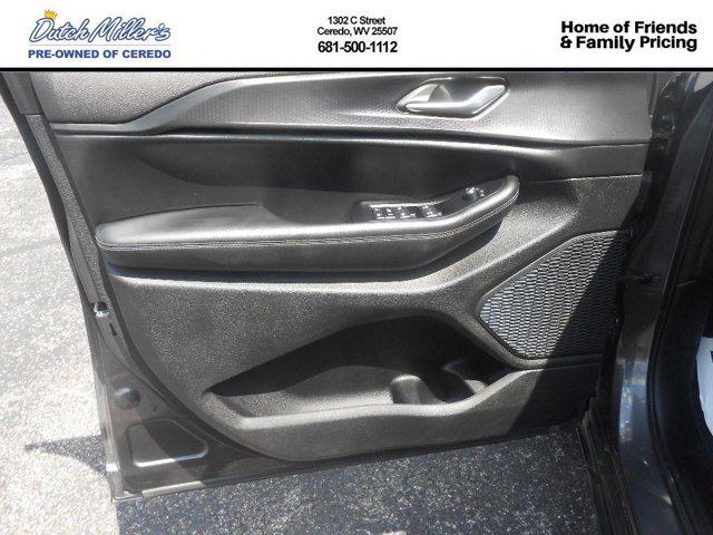 2023 Jeep Grand Cherokee L Laredo 4x4