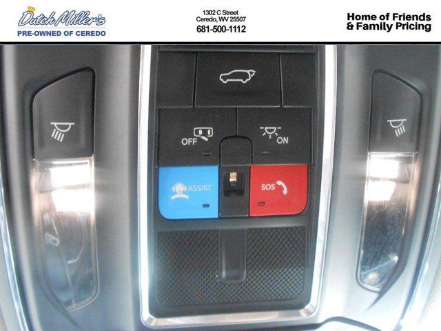 2023 Jeep Grand Cherokee L Laredo 4x4