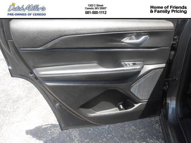 2023 Jeep Grand Cherokee L Laredo 4x4