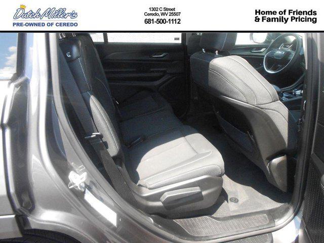 2023 Jeep Grand Cherokee L Laredo 4x4