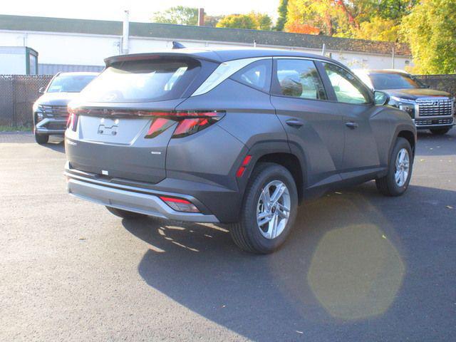 2025 Hyundai Tucson SE