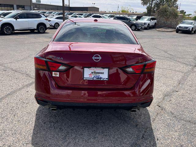 2025 Nissan Altima SR FWD