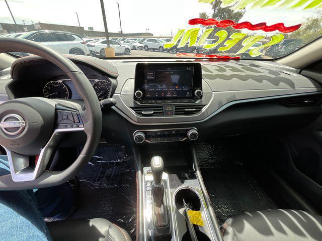 2025 Nissan Altima SR FWD