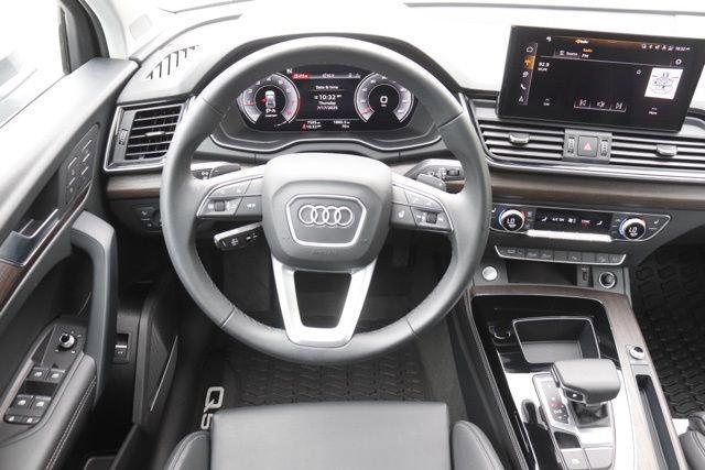 2025 Audi Q5 Premium Plus 45 TFSI S line quattro S tronic