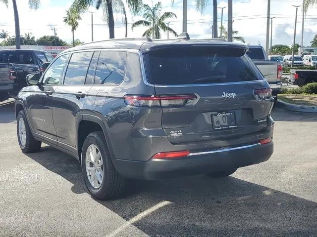 2025 Jeep Grand Cherokee GRAND CHEROKEE L LAREDO X 4X4