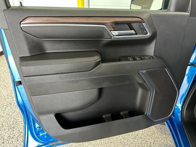 2024 Chevrolet Silverado 1500 4WD Crew Cab Short Bed RST