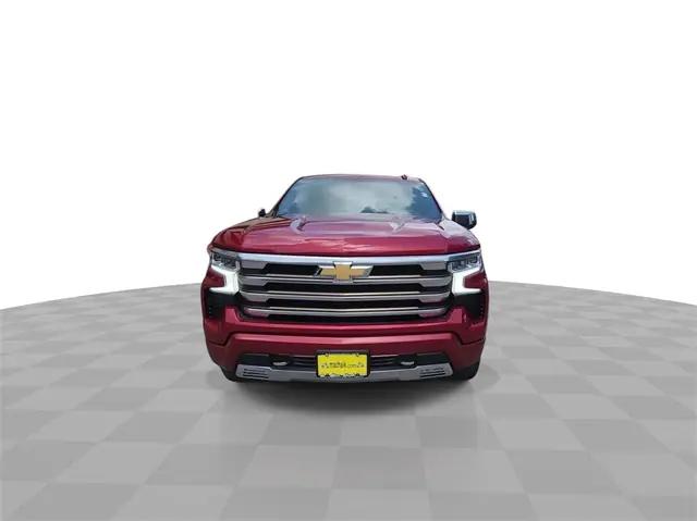 2022 Chevrolet Silverado 1500 4WD Crew Cab Short Bed High Country