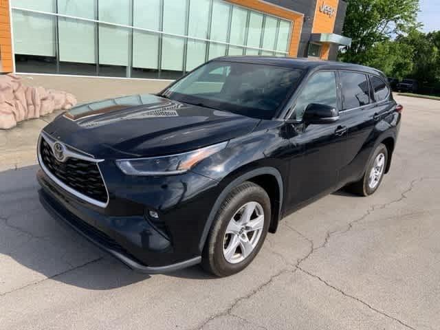 2021 Toyota Highlander LE
