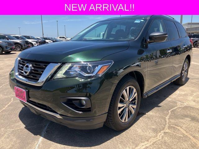 2018 Nissan Pathfinder SV