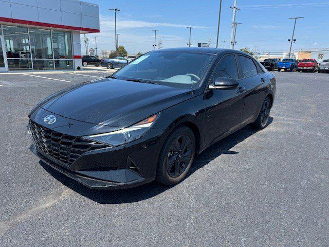 2023 Hyundai Elantra SEL 2023 Hyundai Elantra SEL