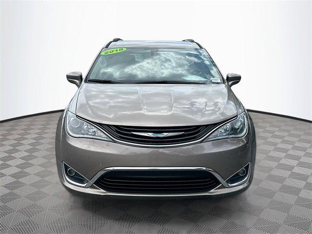2018 Chrysler Pacifica Hybrid Touring L