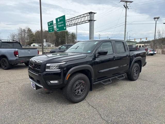 2025 Nissan Frontier Crew Cab PRO-4X 4x4